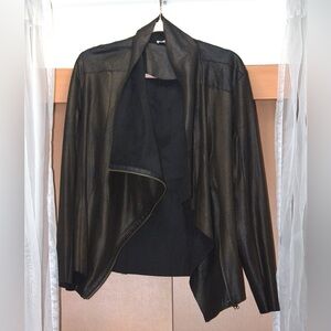 Kingston Grey Jacket. Black/Green color. Cross body zip up.